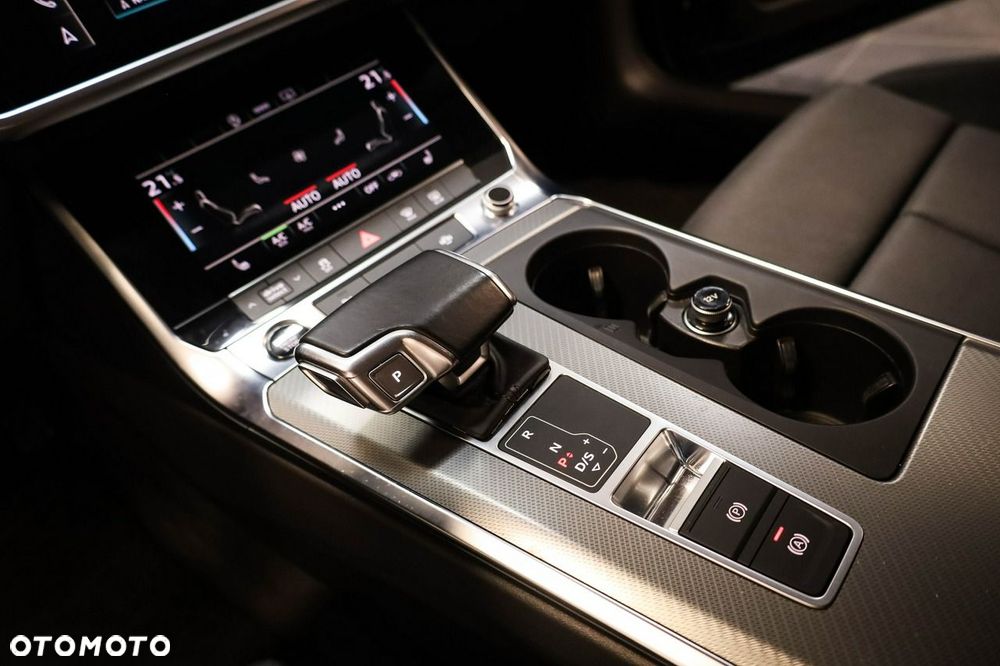 Audi A6 Avant - 22