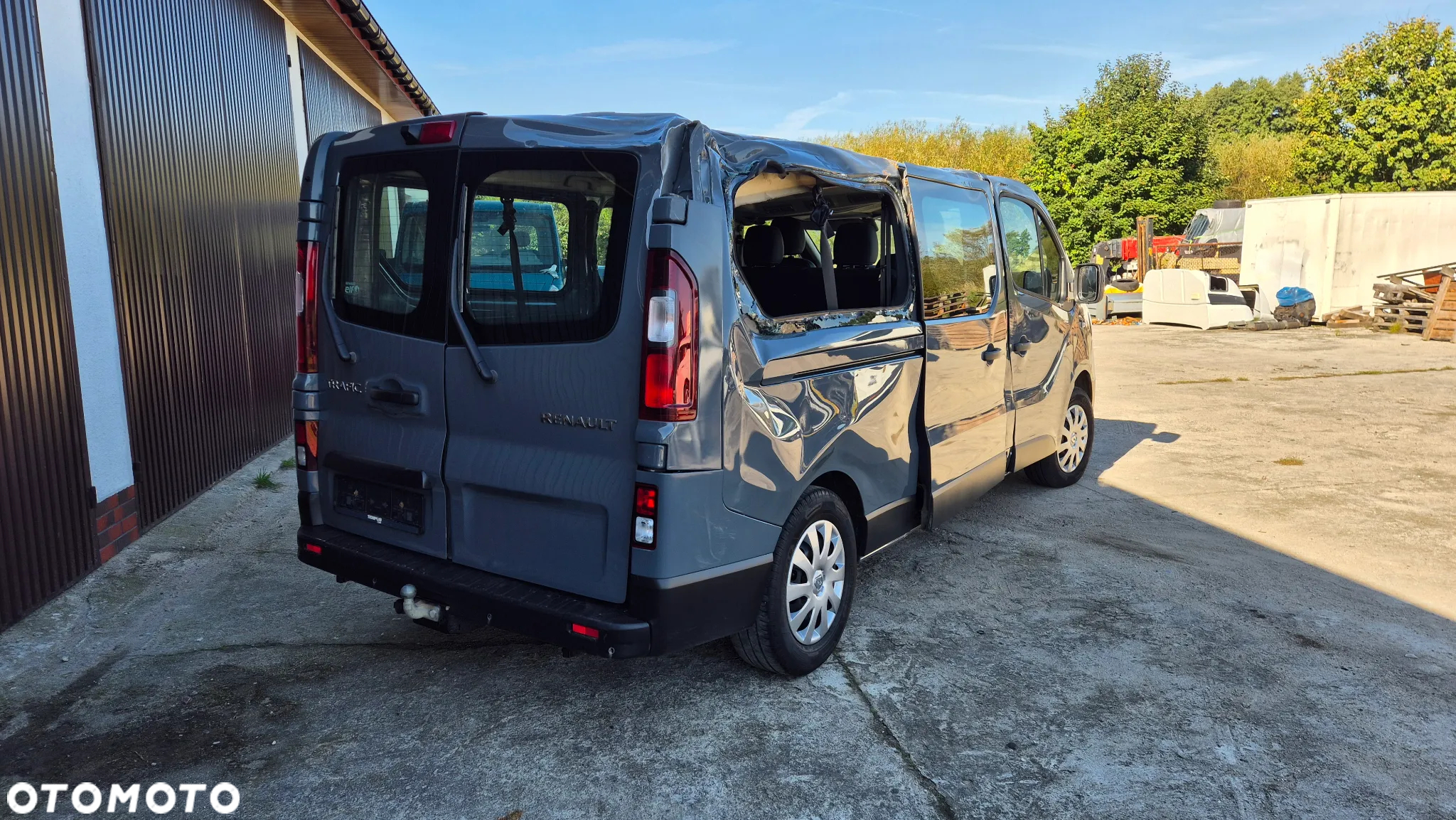 Renault Trafic Grand SpaceClass 2.0 dCi EDC - 7