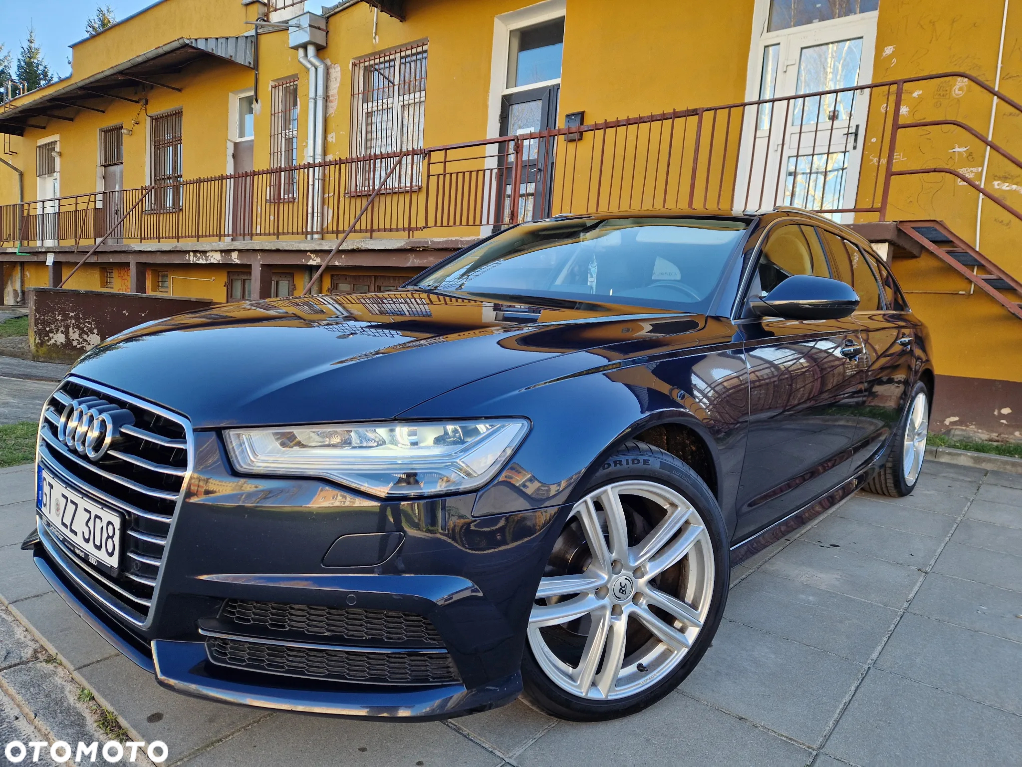 Audi A6 2.0 TDI ultra S tronic - 2