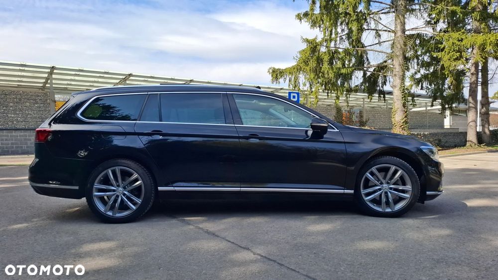 Volkswagen Passat 2.0 TDI SCR DSG Elegance - 4