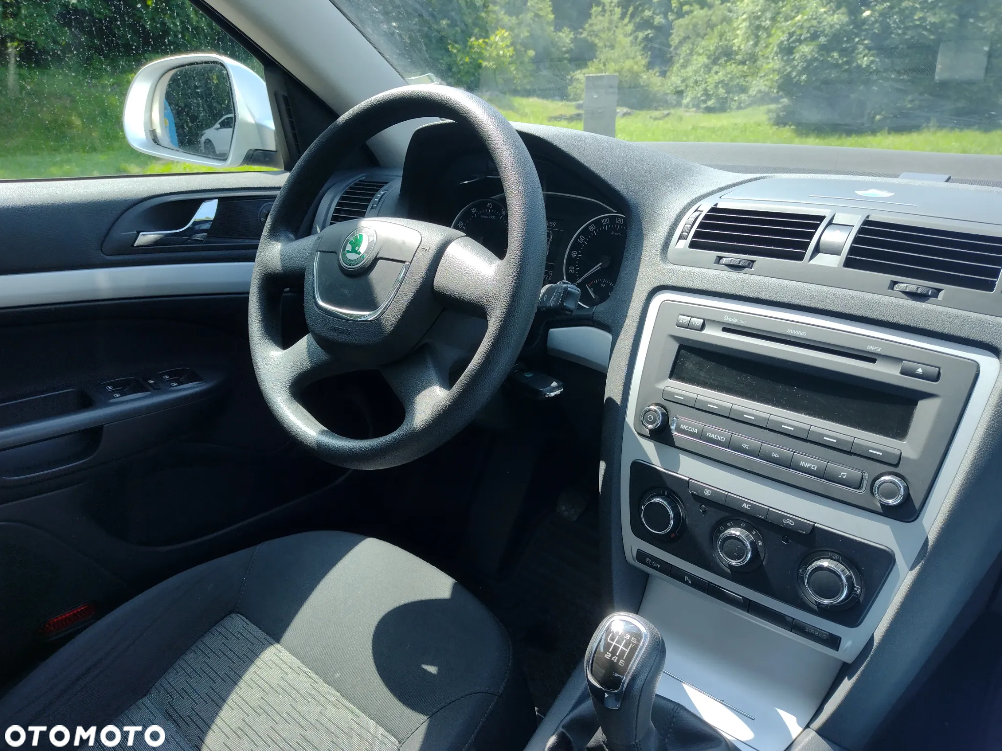Skoda Octavia 1.4 TSI Ambiente - 15