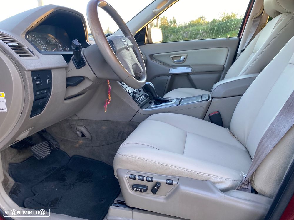 Volvo XC 90 2.4 D5 7L Executive - 10