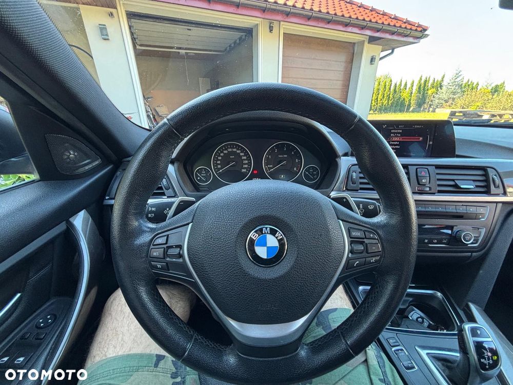 BMW Seria 3 320d Efficient Dynamic Edition Modern Line - 10