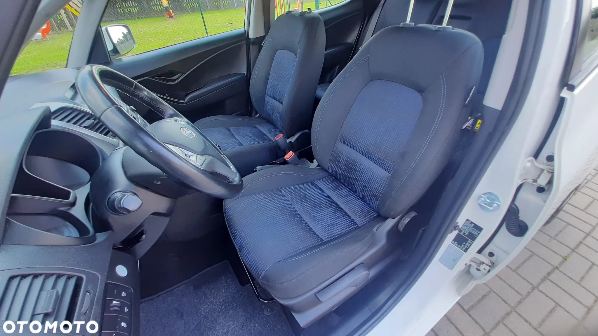 Hyundai ix20 1.4 Comfort - 25