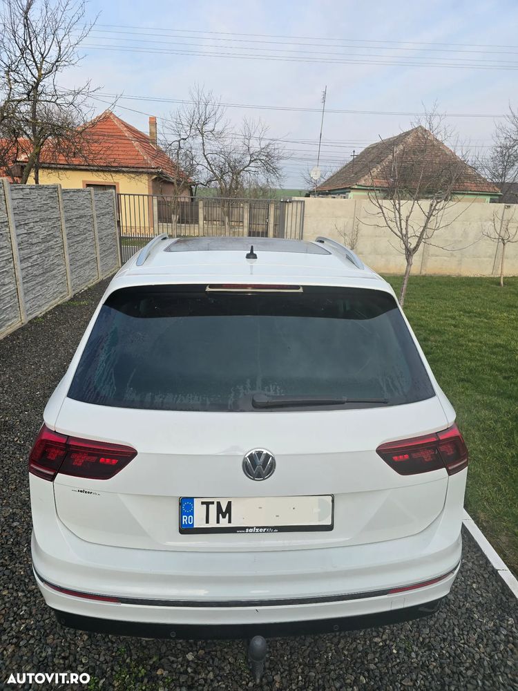 Volkswagen Tiguan - 4
