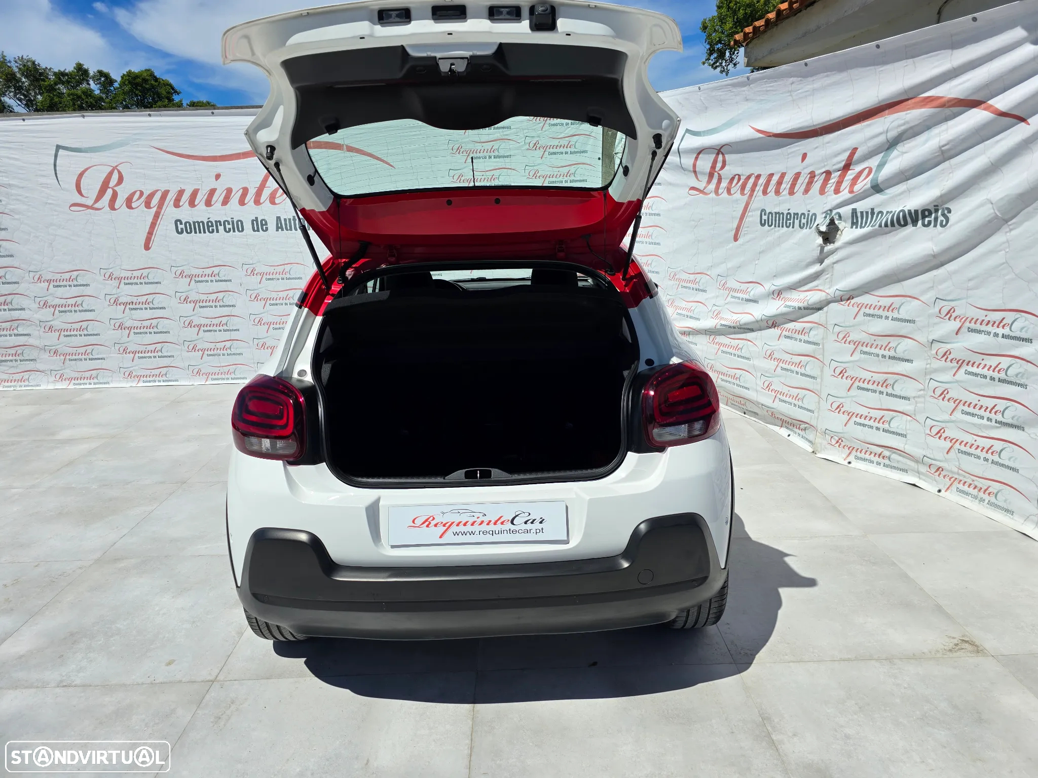 Citroën C3 1.2 PureTech Shine EAT6 - 37