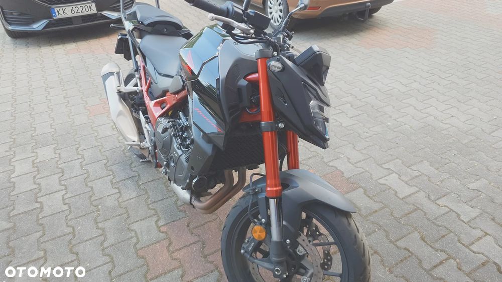 Honda CB - 3
