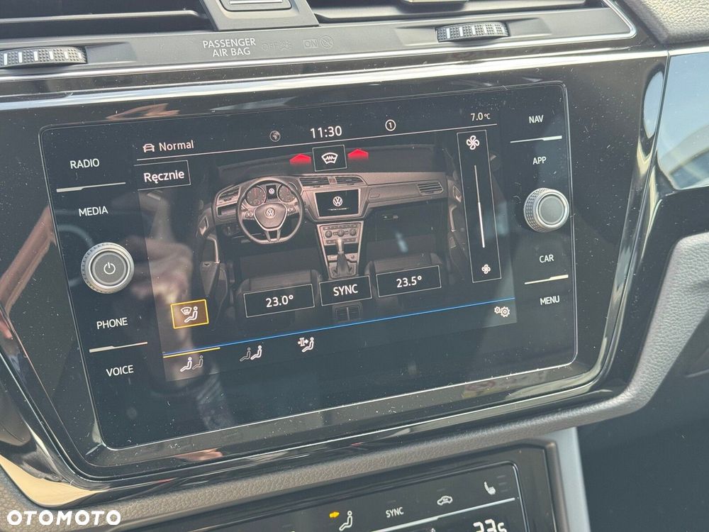 Volkswagen Touran - 21