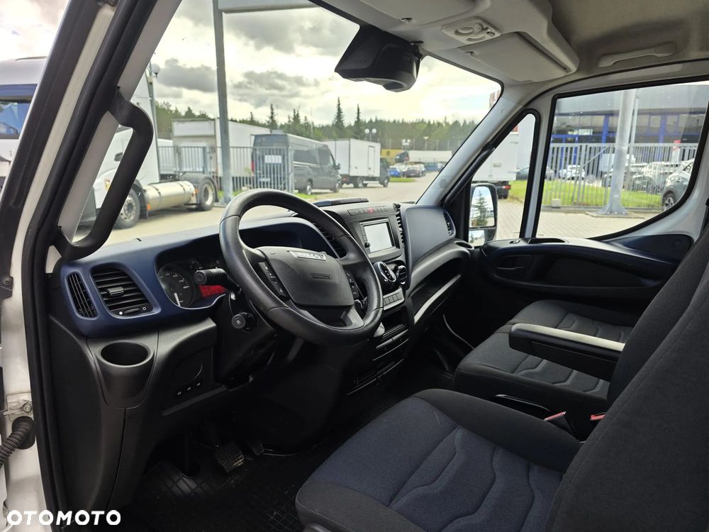 Iveco 35S18A8 Automat Maxi Blaszak Silnik 3L 180KM  16m3 - 11