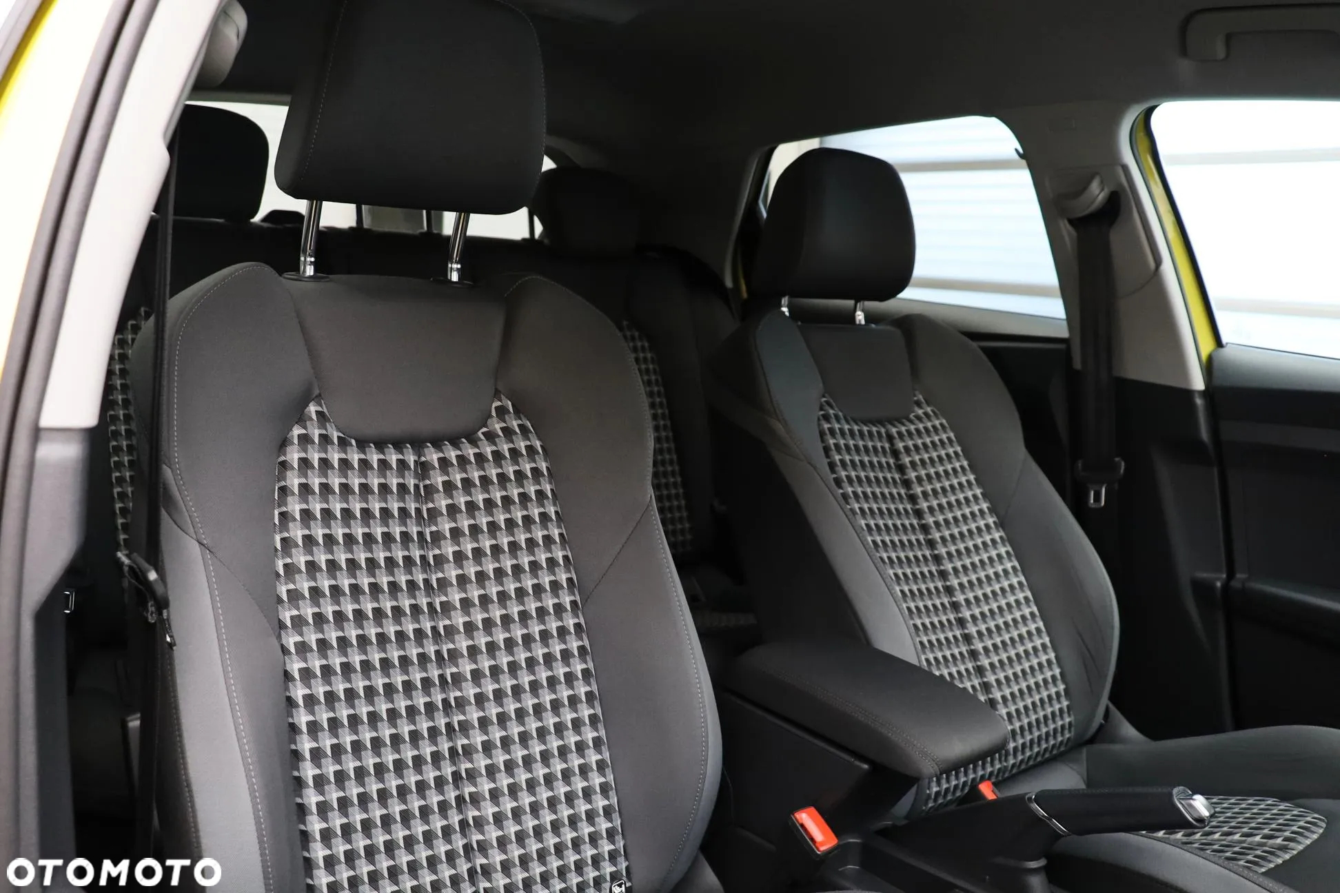 Audi A1 35 TFSI Advanced S tronic - 12