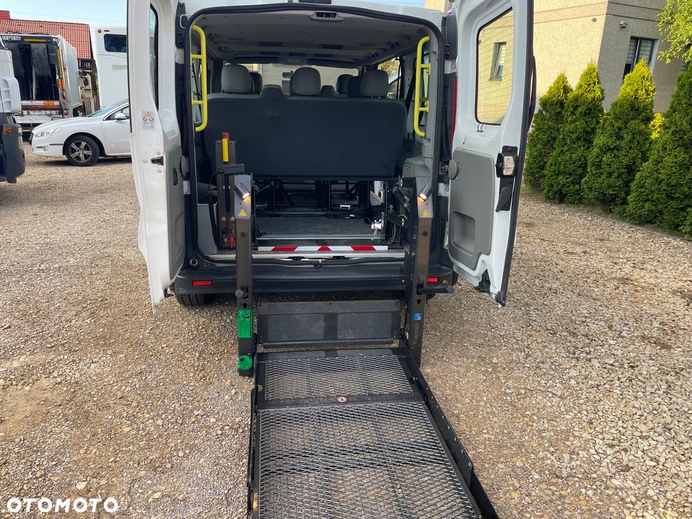 Renault Trafic Passenger Expression - 32