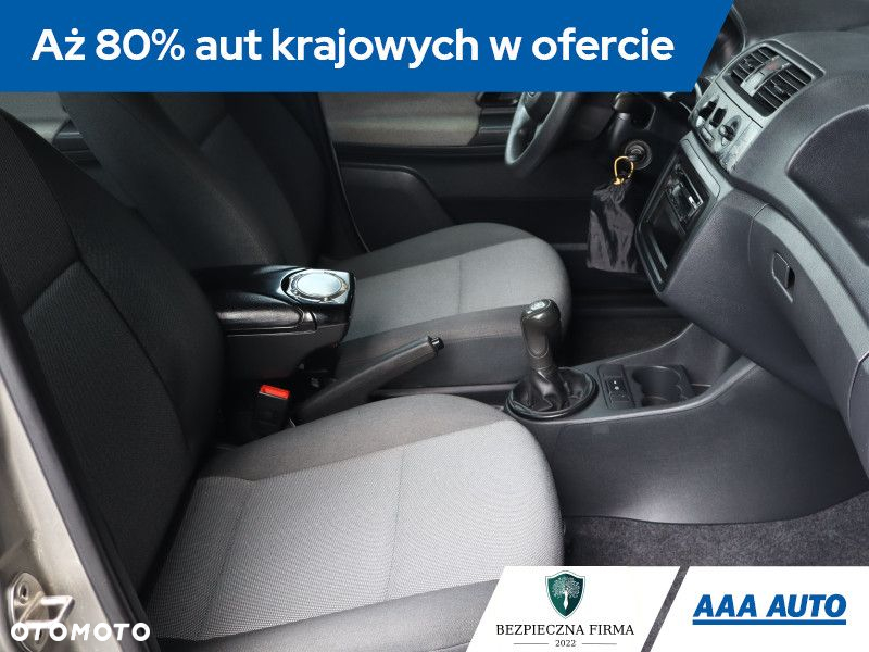 Skoda Fabia - 10