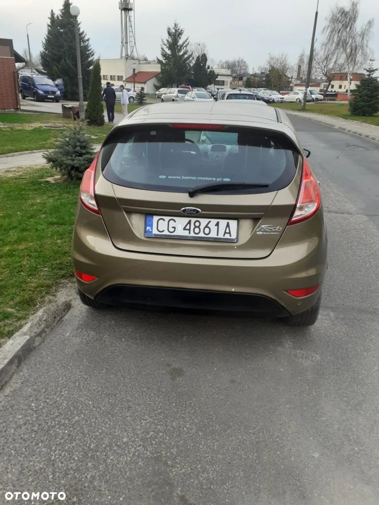 Ford Fiesta 1.4 Gold X EU5 - 16