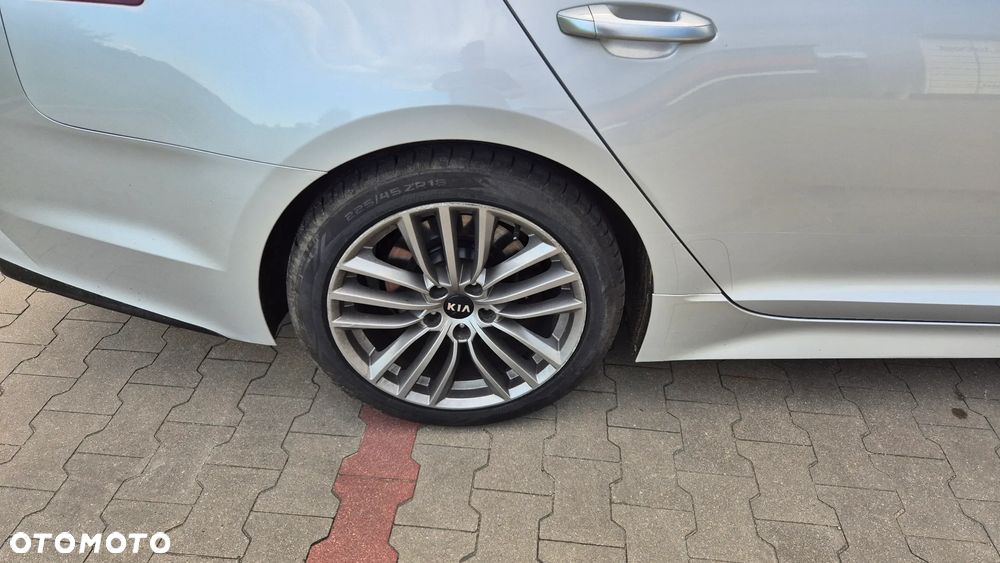 Kia Stinger 2.2 CRDi XL AWD - 21