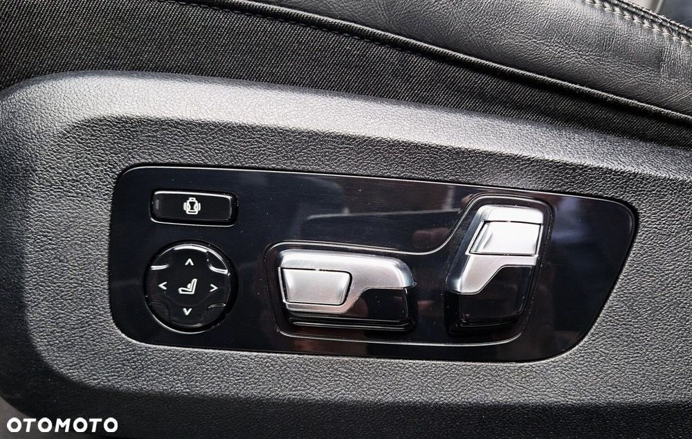 BMW X6 - 29