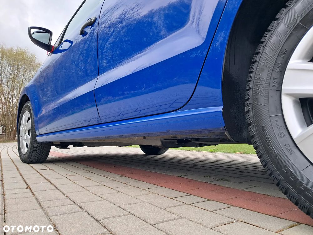 Volkswagen Polo - 11