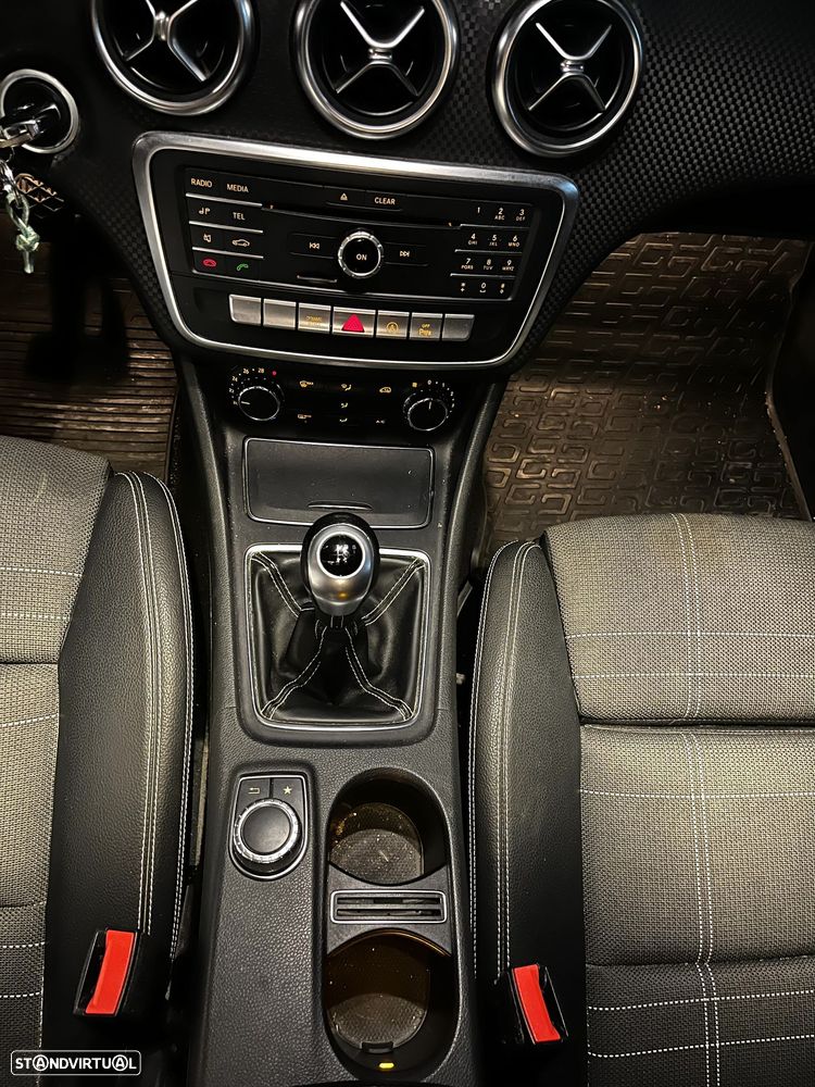 Mercedes-Benz A 160 d Urban - 14
