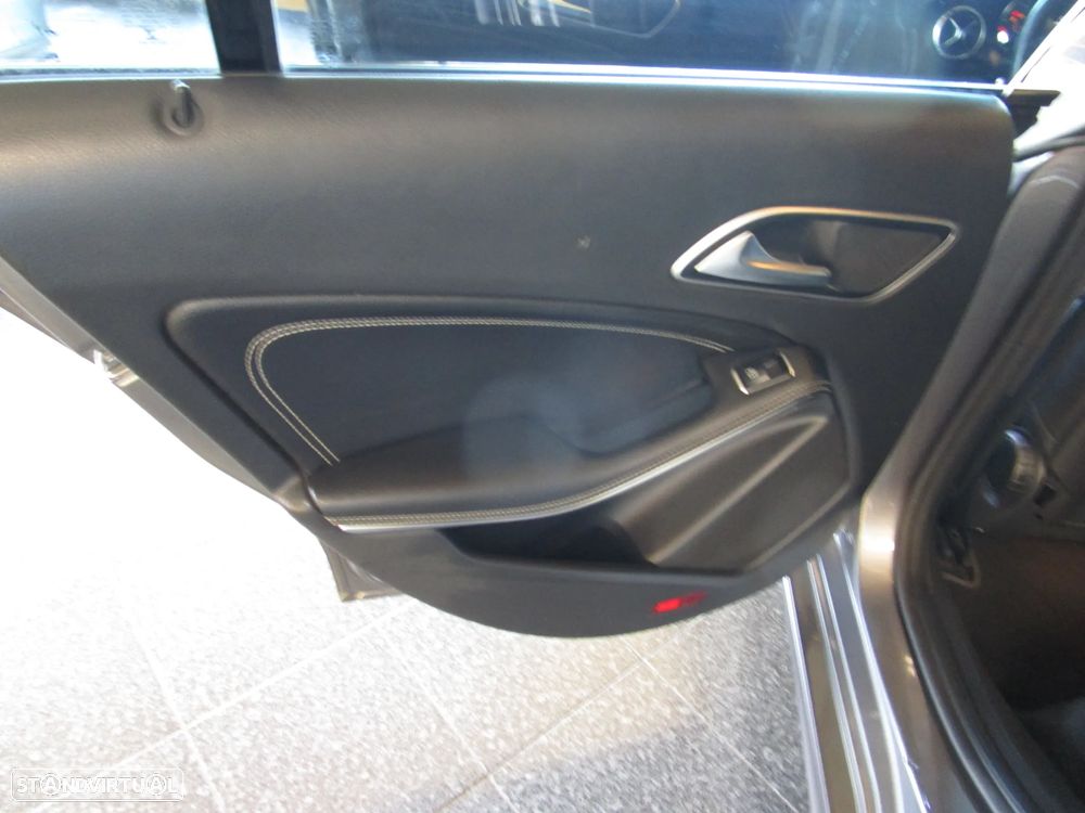 Mercedes-Benz CLA 200 (CDI) d 7G-DCT AMG Line - 18