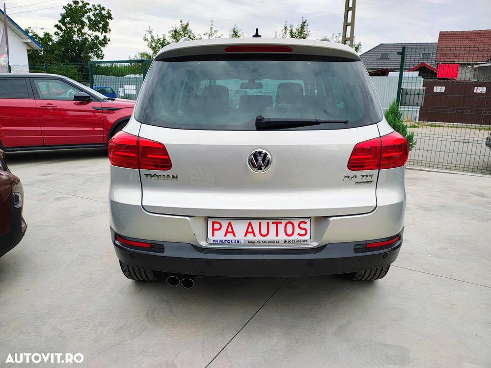 Volkswagen Tiguan 2.0 TDI DPF BlueMotion Technology Exclusive - 15