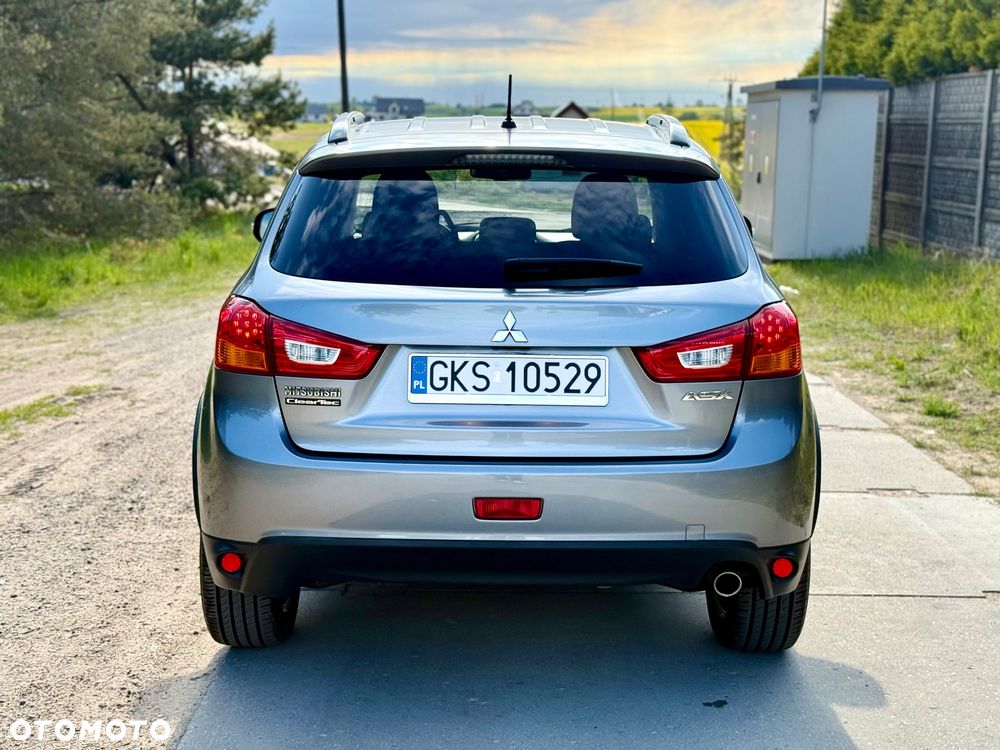 Mitsubishi ASX 1.6 2WD Plus - 35