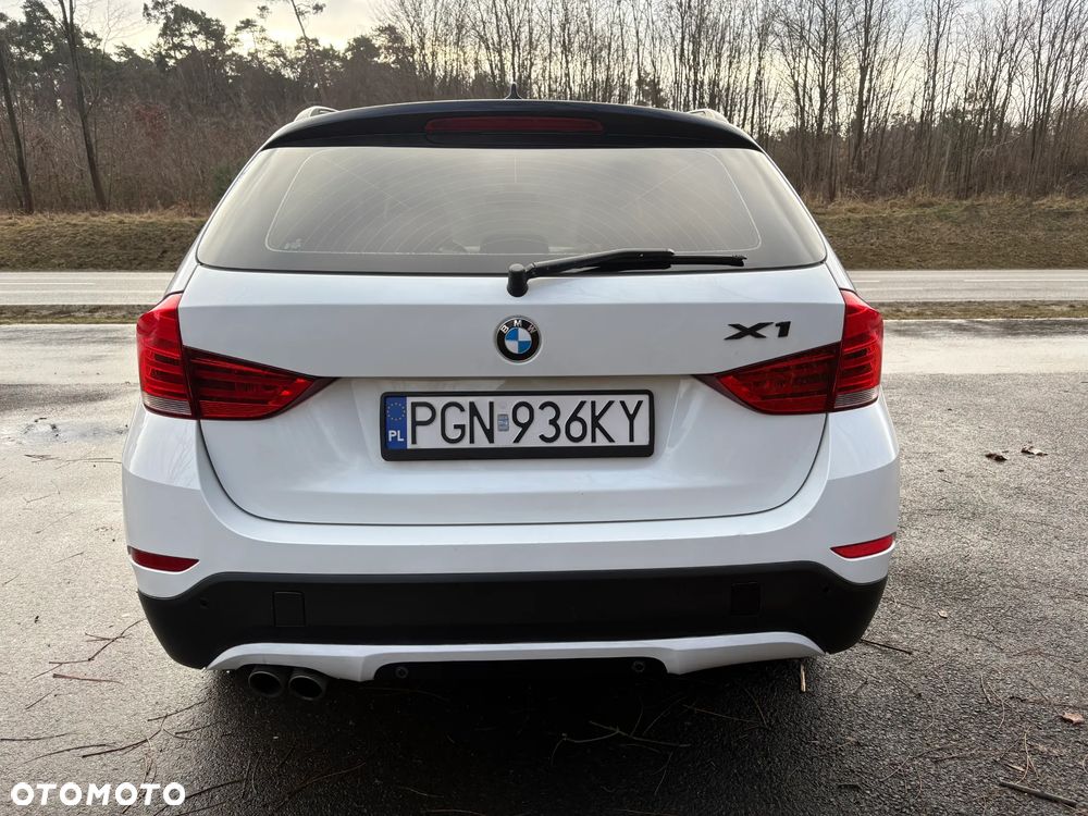 BMW X1 xDrive28i Sport Line - 10