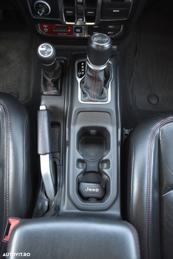 Jeep Wrangler - 29