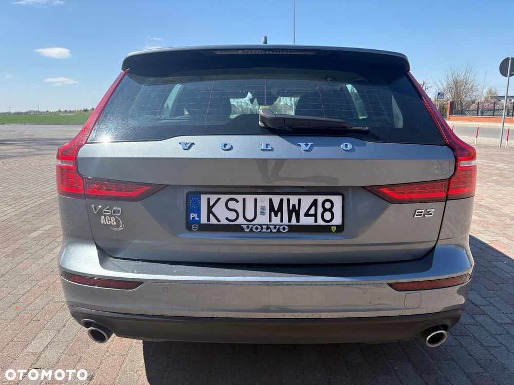Volvo V60 B3 B Essential - 10