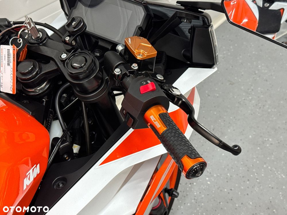 KTM RC 125 - 16