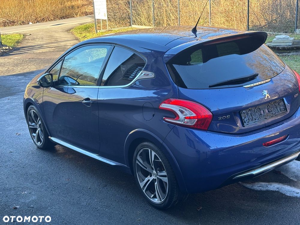 Peugeot 208 1.6 THP GTi - 3