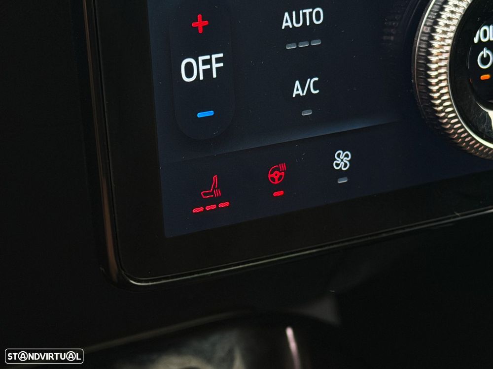 Ford Mustang Mach-E Standard - 20