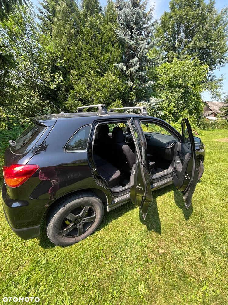 Mitsubishi ASX 1.6 Inform - 10