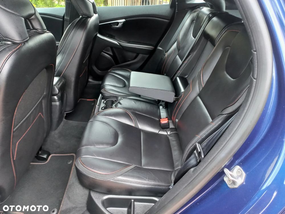 Volvo V40 - 6