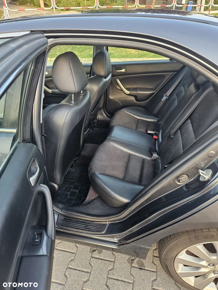 Honda Accord 2.0 i Sport - 8