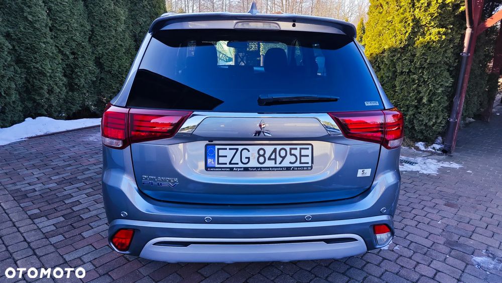 Mitsubishi Outlander Instyle - 16