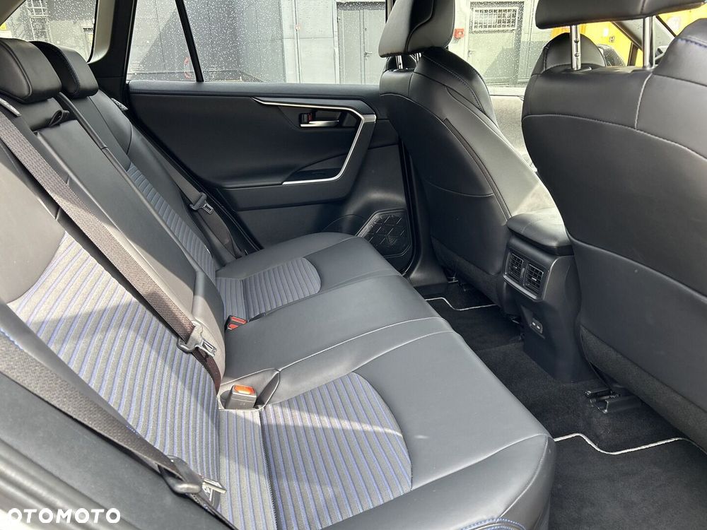 Toyota RAV4 2.5 Hybrid Selection 4x4 - 13