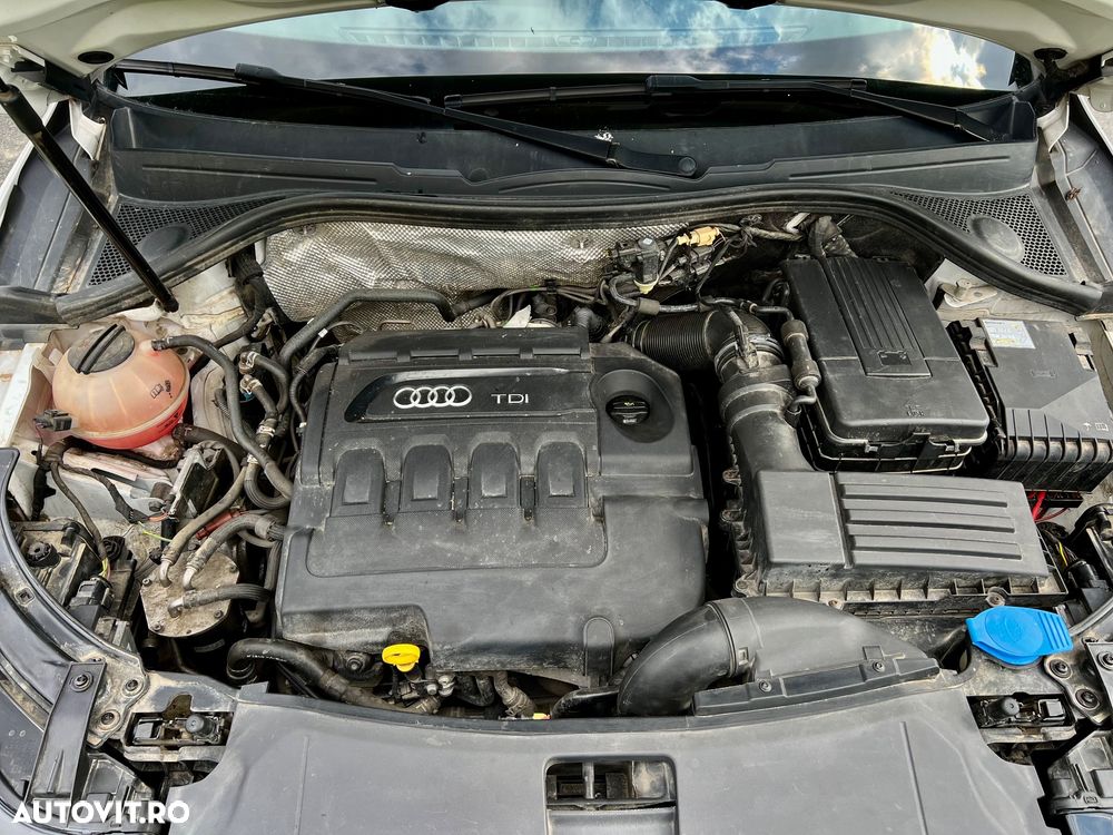 Audi Q3 2.0 TDI - 16