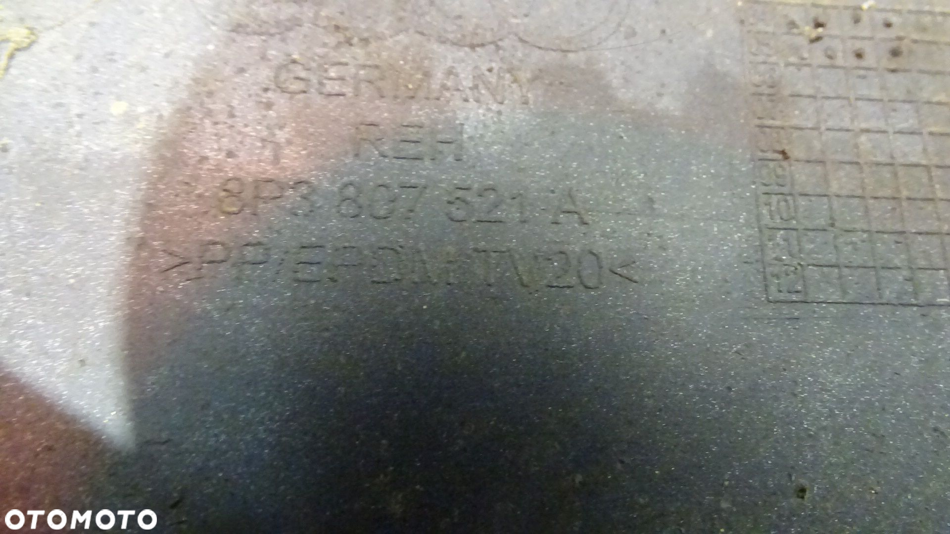 ZDERZAK TYŁ LY7W AUDI A3 8P 2.0TDI - 17
