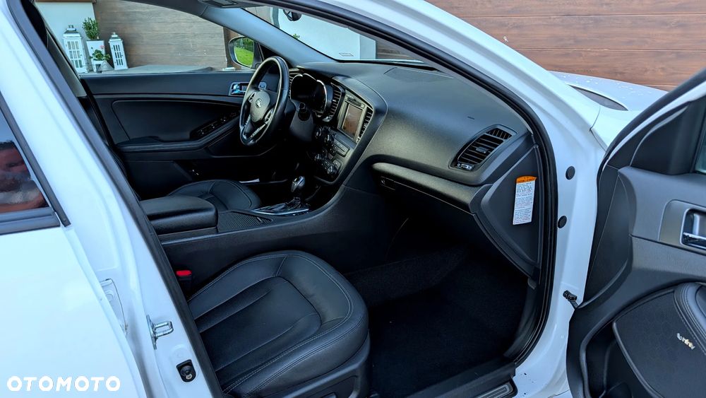 Kia Optima 2.0 CVVT Spirit - 10