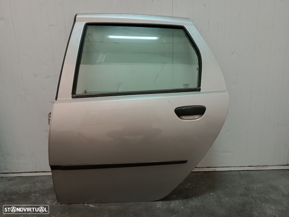 PORTA FIAT PUNTO 188 99-04 -TRAS DIREITA / TRAS ESQUERDA - 2