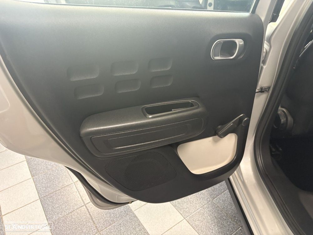 Citroën C3 1.2 PureTech Feel Pack - 21