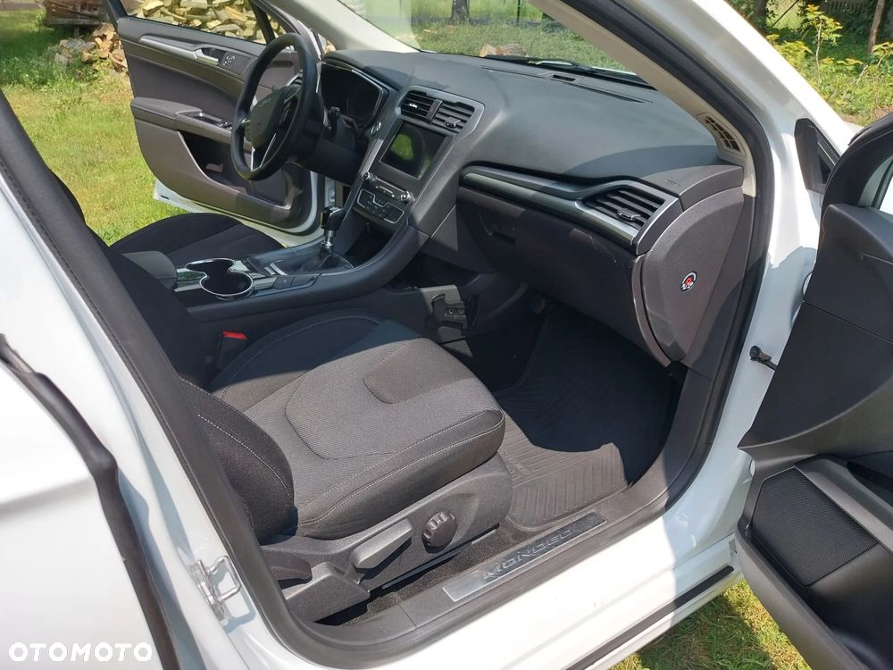Ford Mondeo 2.0 TDCi Titanium - 13