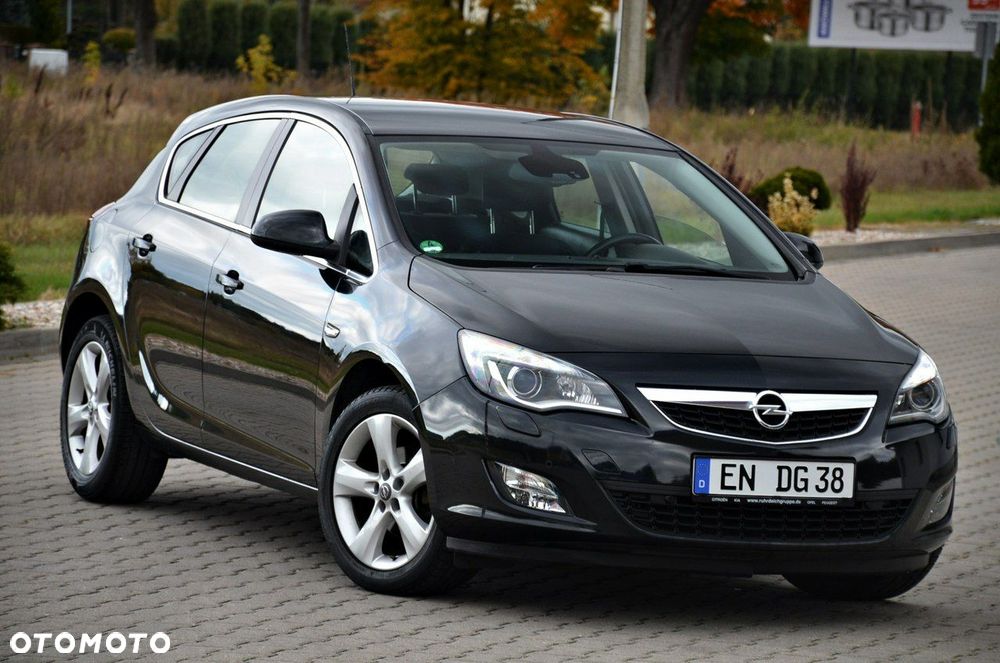 Opel Astra - 1