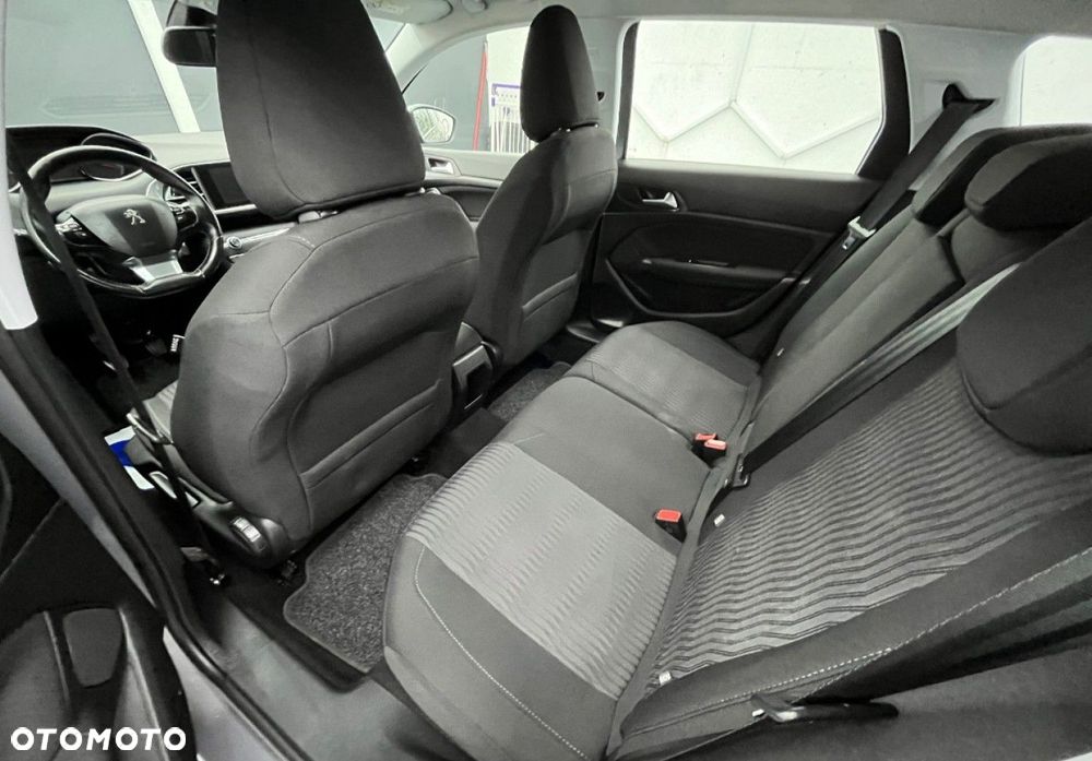 Peugeot 308 - 22