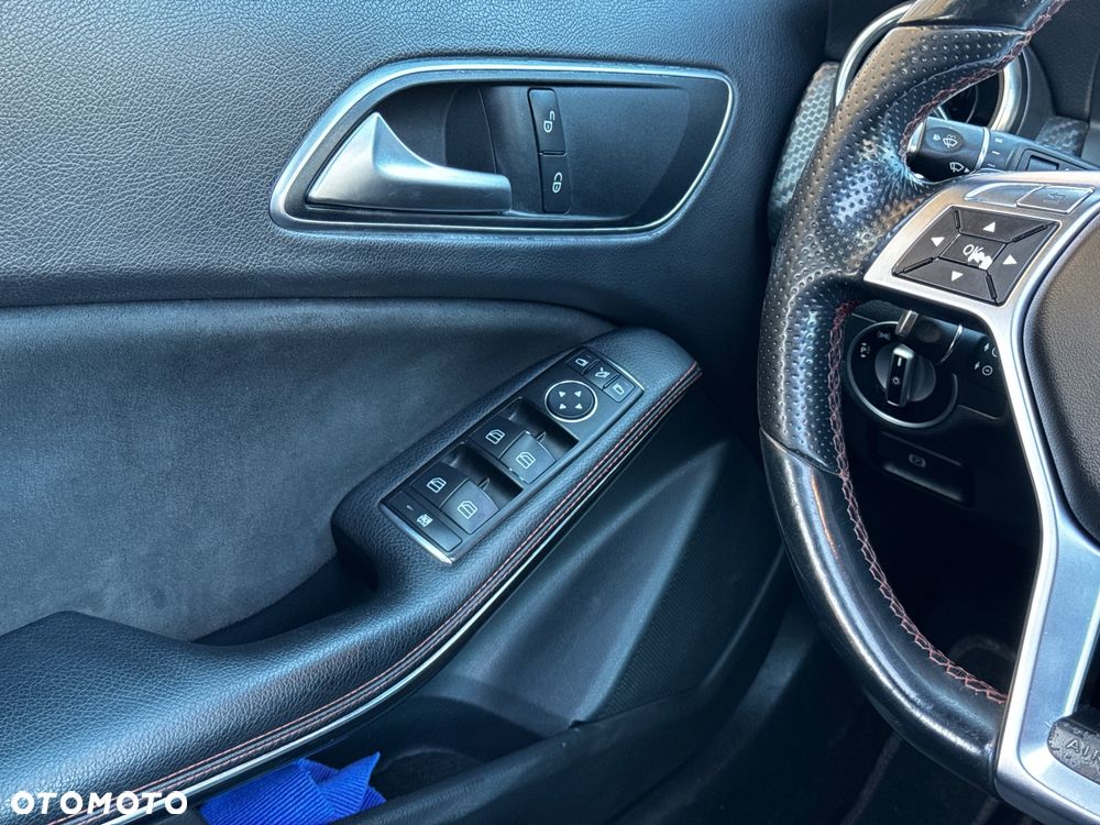 Mercedes-Benz Klasa A 180 d 7G-DCT AMG Line - 21