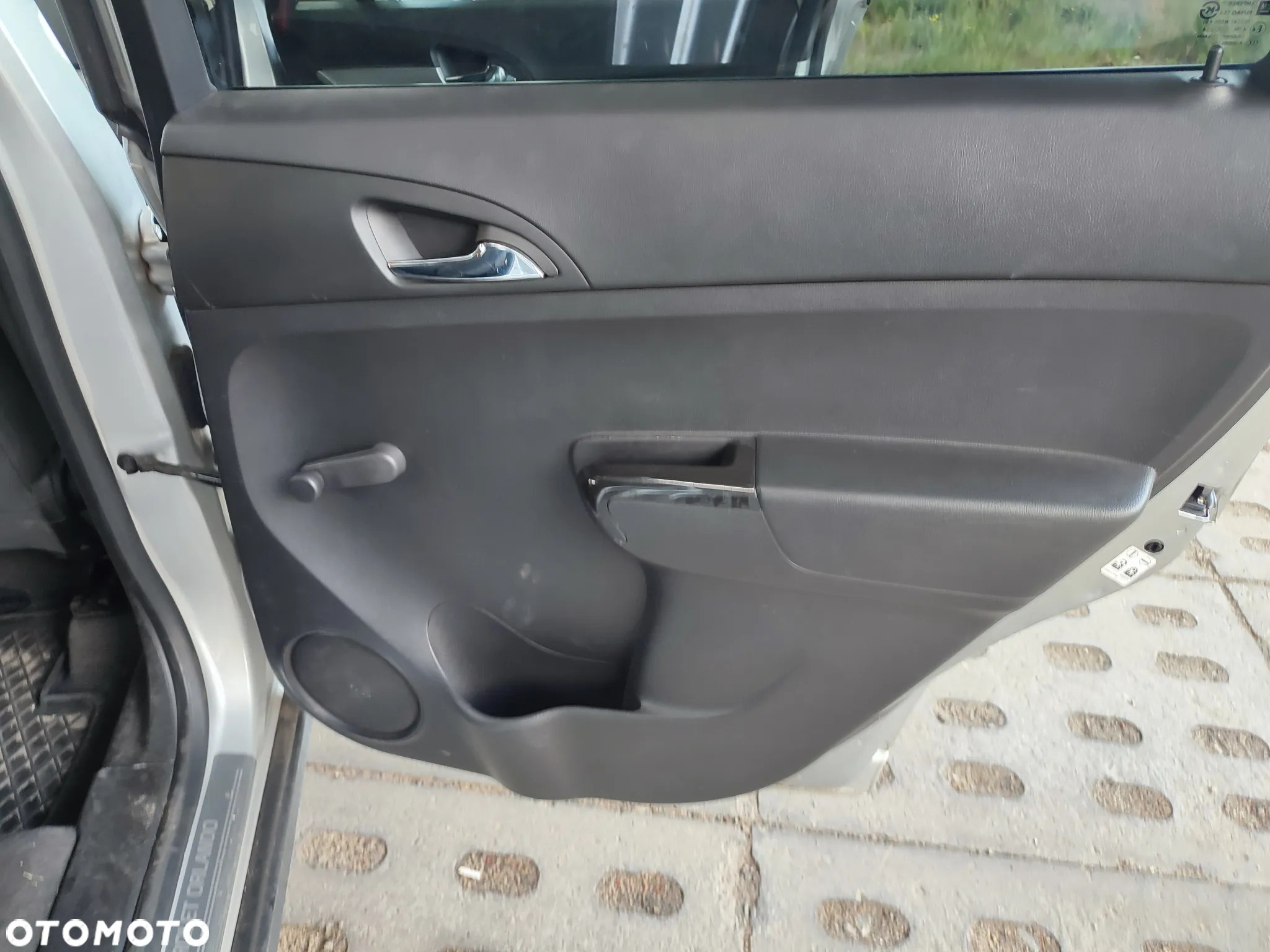Chevrolet Orlando 1.8 LS - 29