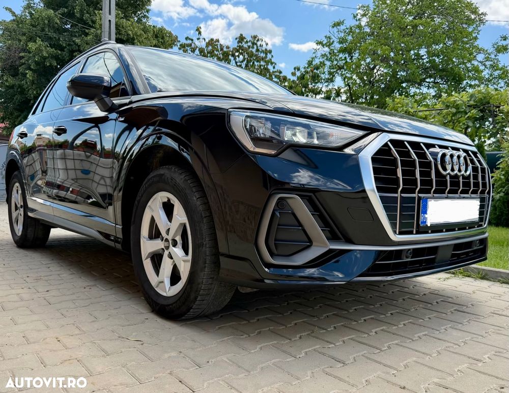 Audi Q3 35 TDI S tronic - 1