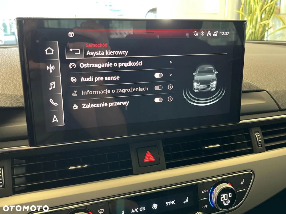 Audi A4 Limousine - 23