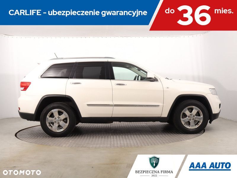 Jeep Grand Cherokee - 8