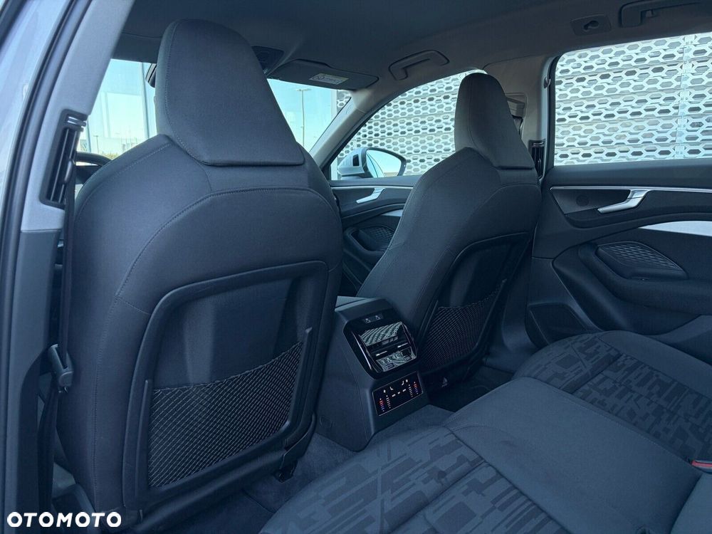 Audi A6 Avant - 24