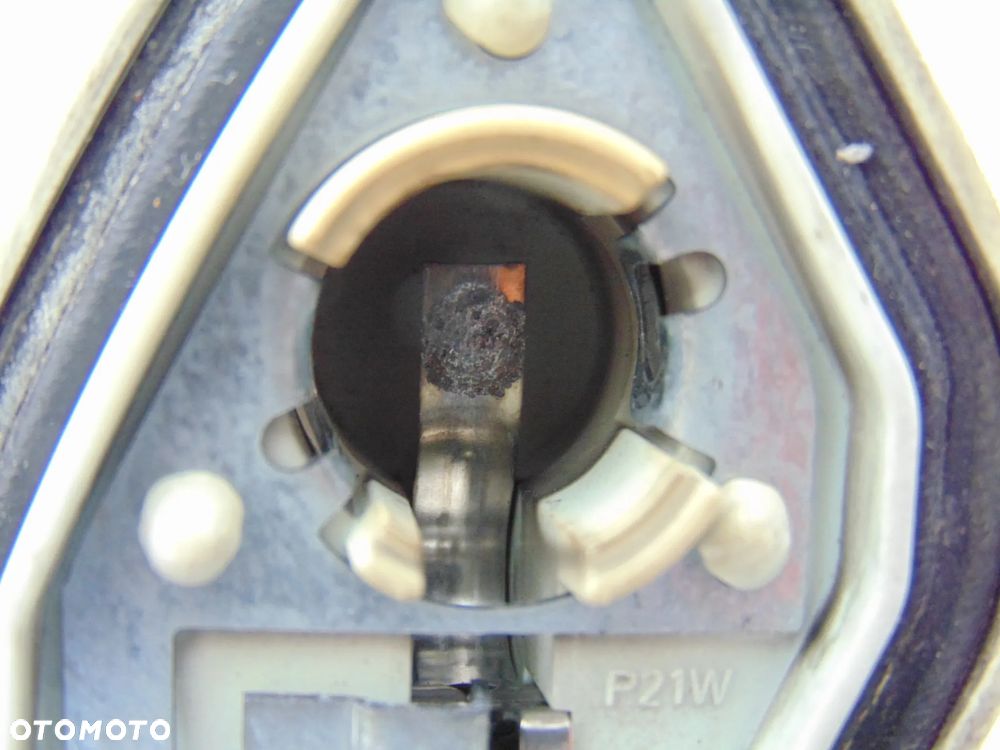 ORYGINAŁ wkład lampy lewej prawej tylny tył lewy prawy oprawka Opel Vectra C kombi 02-05r - 7